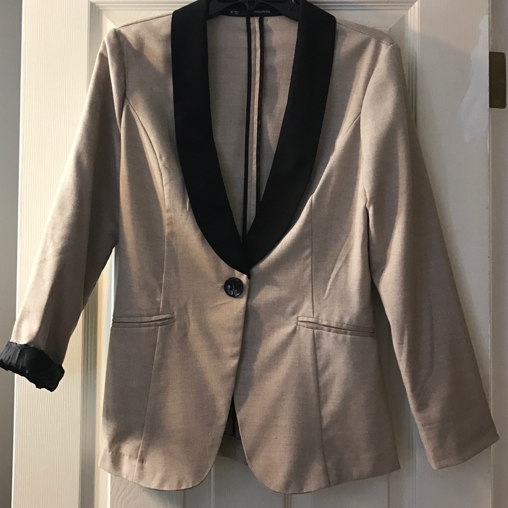 Blazer never worn